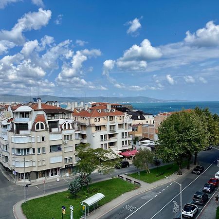 Alexandr Apartments Vigo เนเซบาร์ ภายนอก รูปภาพ