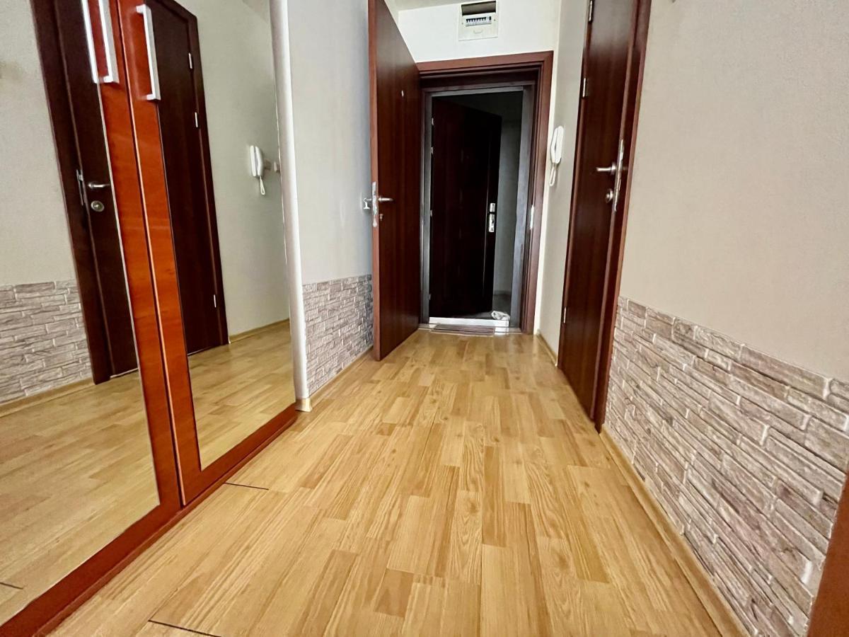 Alexandr Apartments Vigo เนเซบาร์ ภายนอก รูปภาพ