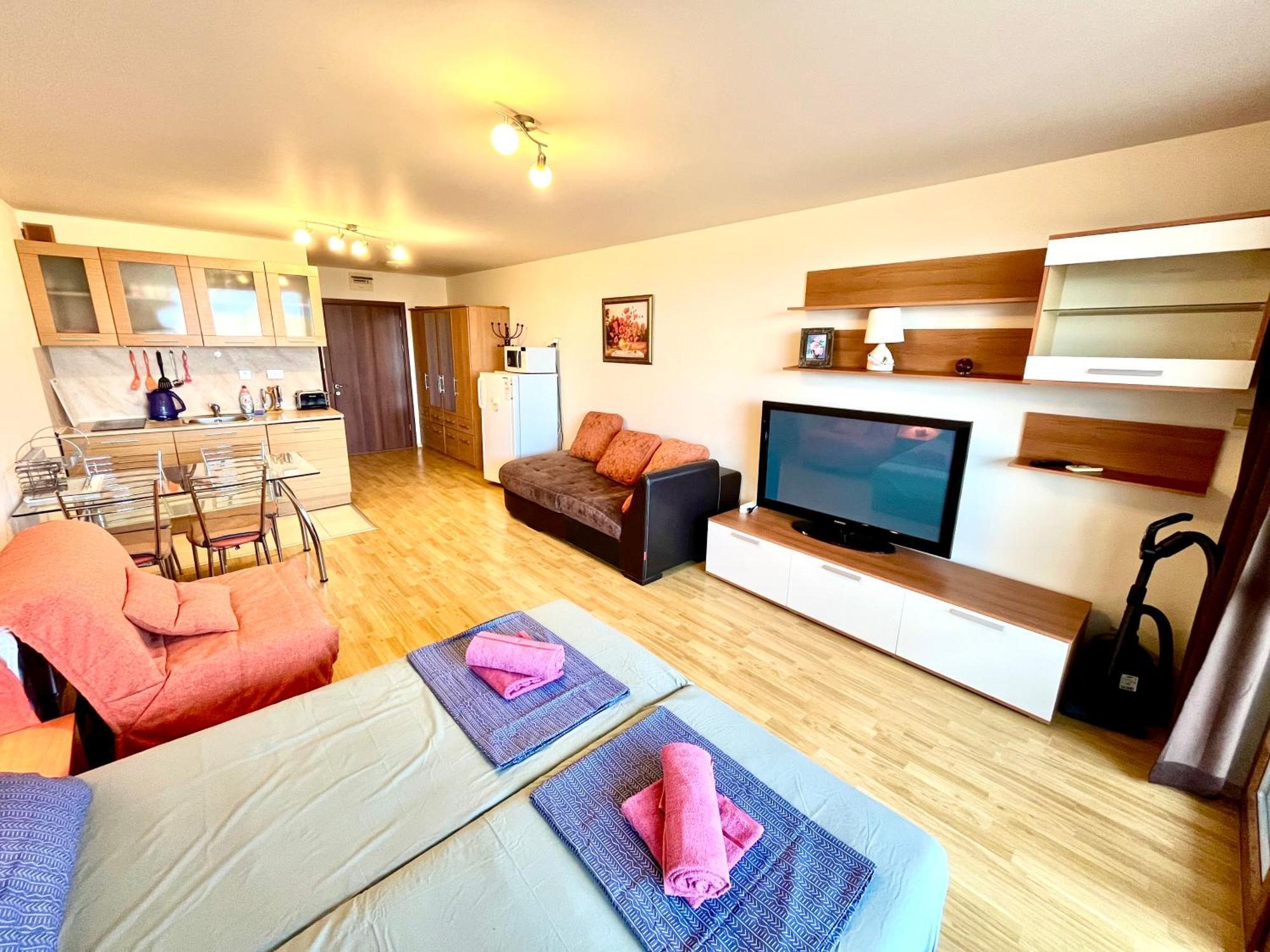 Alexandr Apartments Vigo เนเซบาร์ ภายนอก รูปภาพ